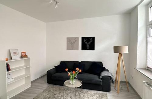 Herne Apartamento | Möblierte Erdgeschoss-Wohnung mit Parkplatz in bester Lage des Stadtzentrums Herne, WLAN, Netflix- Super Autobahn-und ÖPNV-Anbindung