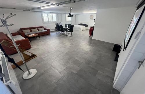 Fulenbach Apartamento | Möblierte Studiowohnung 65 m2 Wohnfläche mit Kostenlosen Endreinigung