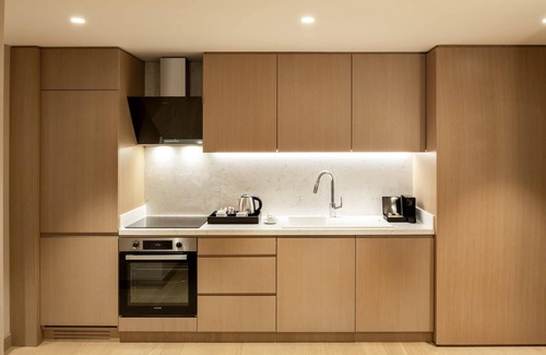 Gayrettepe Hotel | Mövenpick Hotel Istanbul Bosphorus