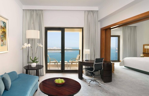 Dubai Marina Hotel | Mövenpick Hotel Jumeirah Beach
