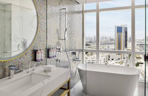 Jumeirah Village Triangle Hotel | Mövenpick Hotel Jumeirah Village Triangle