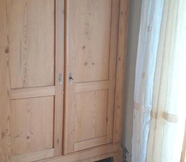 Iecava Casa | Mājīga istaba ar balkonu un vannasistaba, bezmaksas velo noma