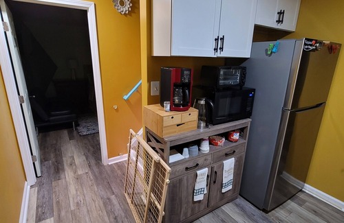 Garrisonville Casa | M&H Sweet Home is a very cozy place to relax and great area for vacation.