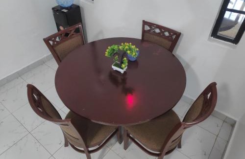 Central Province Apartamento | M & L Homes E7