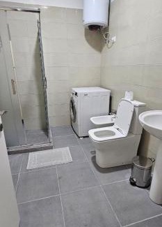 Shengjin Apartamento | M&M Cozy Home