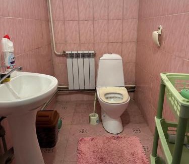 Karakol Casa | M-otel