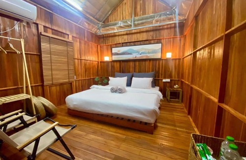 Vientiane Complejo | m&r house