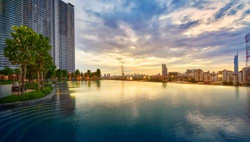 Taman Pertama Apartamento | M Vertica KL 3br for 6pax by Wowhome