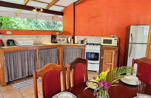 Cocles Casa | M1 Margarita Garden House pool, AC