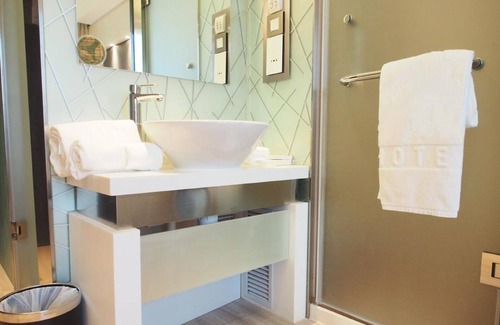 Yau Tsim Mong Hotel | M1 Yau Ma Tei Hotel