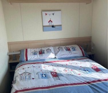 Chapel Saint Leonards Chalet De Esquí | M15 Meadow View Golden palm