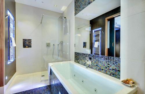 Karlikowo Cama Y Desayuno | Mała Anglia Deluxe Rooms & SPA