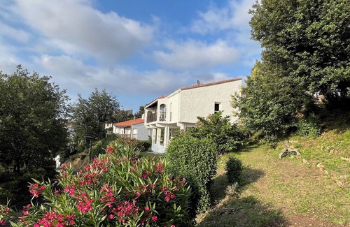 Laroque-des-Alberes Casa | Ma Milou - discover a pearl of France