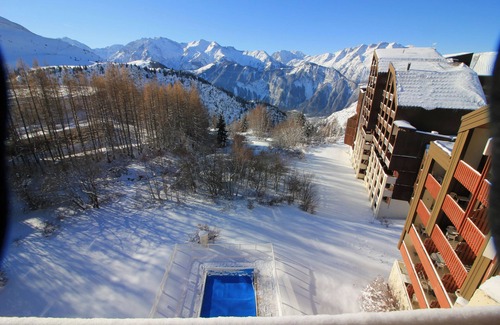 Eclose-Ouest Apartamento | ⛷Ma toute belle pépite, Pied des pistes, Piscine&Sauna, golf, résidence 4*
