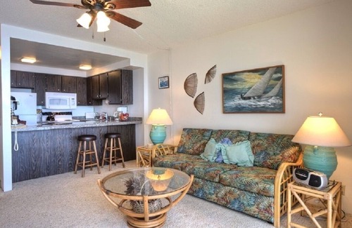 Maalaea Condominio | Maalaea Kai 316 1 Bedroom Condo by RedAwning