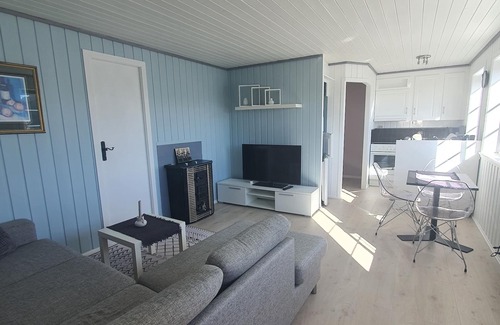 Maloy Apartamento | Maaloey Fjord & Mountain Panorama