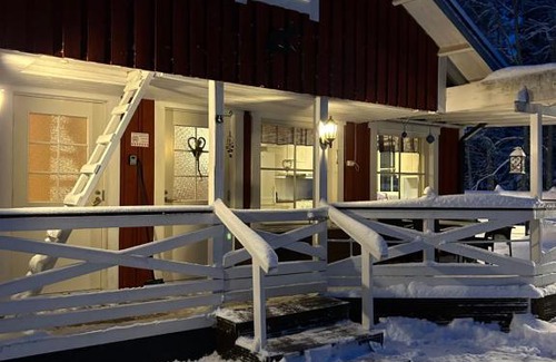 Seinajoki Apartamento | Maaseutumajoitus, Kukkasaari