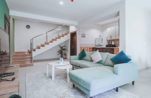 King Abdul Aziz Road Apartamento | Mabaat - White Pearl Al Basatin - 600