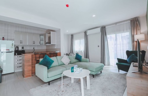 King Abdul Aziz Road Apartamento | Mabaat - White Pearl Al Basatin - 600