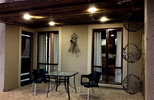 Bela-Bela Cabina | Mabalingwe Elephant Lodge