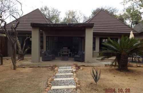 Bela-Bela Complejo | Mabalingwe Nature Reserve - Elephant Lodge - Tjaila