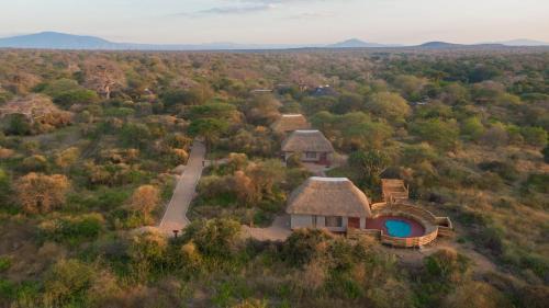 Idodi Cama Y Desayuno | Mabata Makali Luxury Tented Camp