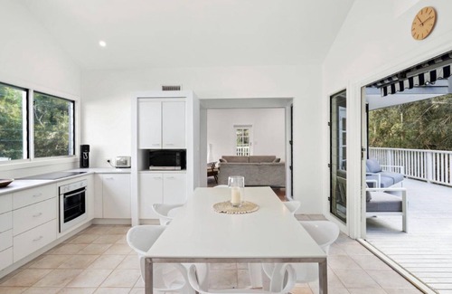 Macmasters Beach Casa | Mac's Beach House by HolidayCo.