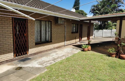 Sea Park Casa | Mac's Shack
