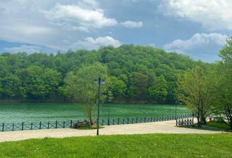 Azerbaijan Hotel | Macara Lake Park