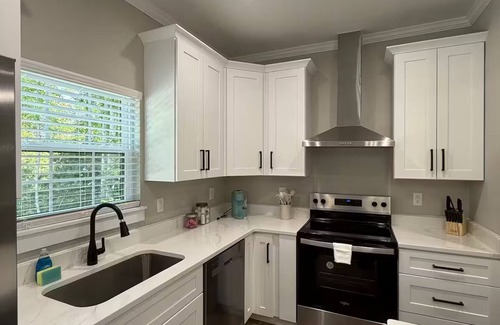 Glen Raven Casa | MacArthur Palace