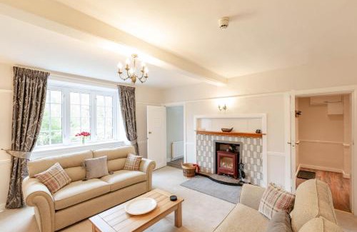 Taynuilt Casa | MacDougall Apartment