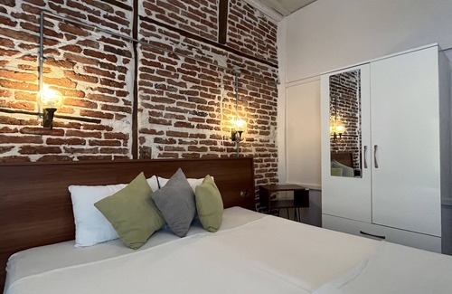 Ayvalik City Center Hotel | Macide Hanim Konagi