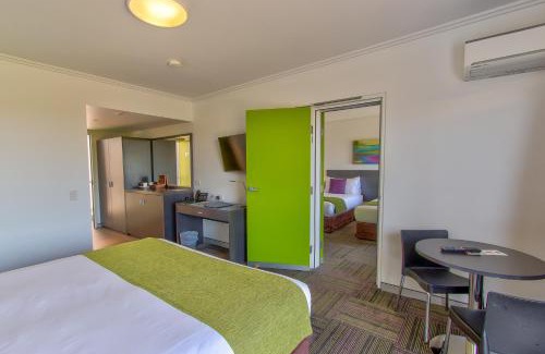 East Mackay Hotel | Mackay Oceanside Central Hotel Official