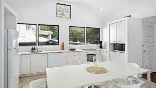 Macmasters Beach Casa | 'Macs Beach House' by Accom Holidays