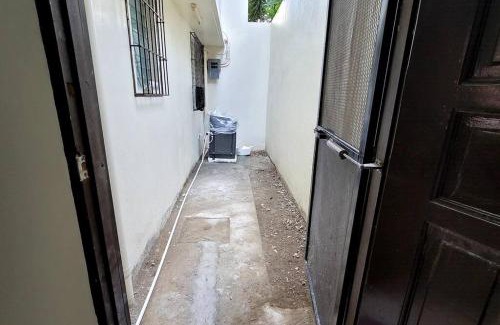 Basak Apartamento | mactan bayswater guesthouse 3 room