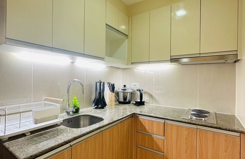 Lapu-Lapu Condominio | Mactan Newtown Condo Hotel Unit
