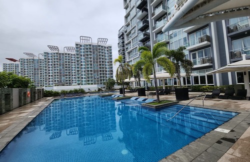 Lapu-Lapu Condominio | Mactan Newtown Condo Hotel Unit