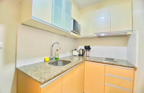 Lapu-Lapu Condominio | Mactan Newtown Family Suite Room
