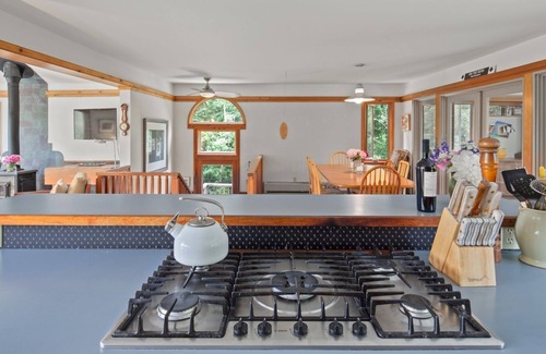 Warren Chalet De Esquí | Mad Meadows 5 Bedroom Chalet by RedAwning