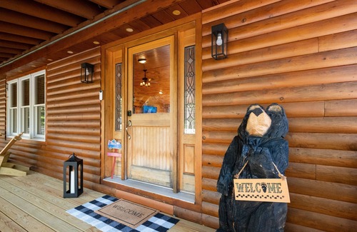 Thornton Cabina | Mad River Cabin – Cozy Retreat Near Skiing, Golf & Nature in Thornton, NH