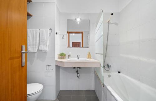 Santo Antonio Apartamento | Madalenas Holiday Retreat