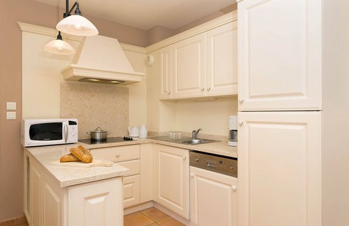 Saumane-de-Vaucluse Apartamento | Madame Vacances Résidence Provence Country Club