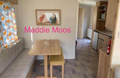 Blackpool Apartamento | Maddie Moos