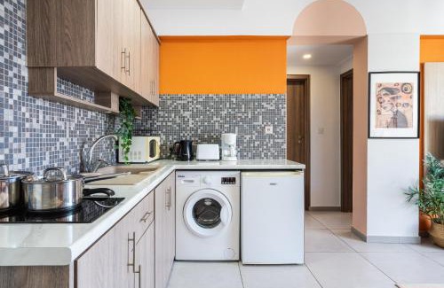 Larnaca City Centre Apartamento | Made with love 1-BR Apt By Finikoudes Beach