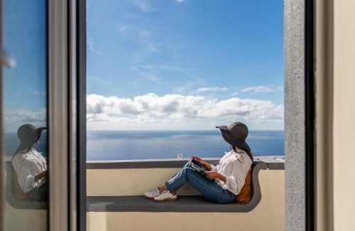 Santa Maria Maior Casa | Madeira Friendly Guest House by An Island Apart