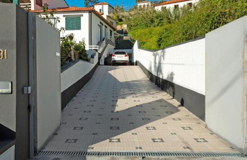 Imaculado Coracao de Maria Casa | Madeira Funchal Stay
