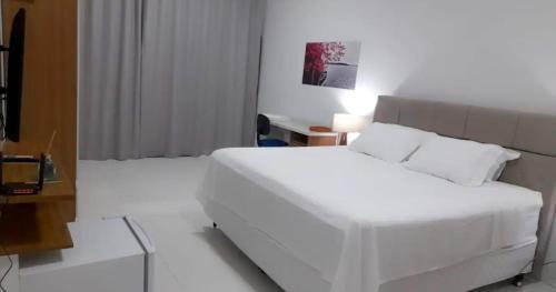 Juina Apartamento | Madeira Lofts - Suite 04 Centro