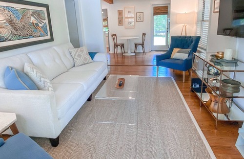 Ridgeland Casa | Madeline's House - Olde Towne Charmer