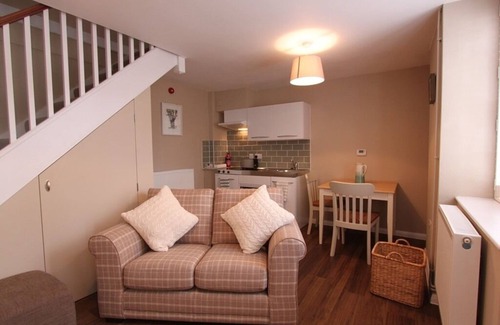 Charlton Apartamento | Suite-Rural-Baño en la habitacion-Vista al Jardín-Madgwick