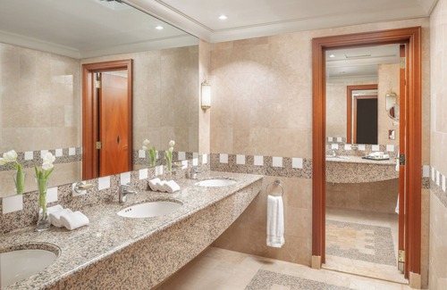 Medina Hotel | Madinah Hilton